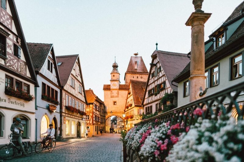 DAAD Helmut Schmidt Scholarship 2026 — Best Full Guide for Germany”